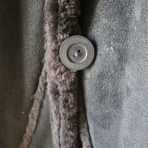 Blue Duck Black Shearling Coat with Hood - Picture 3 of 9